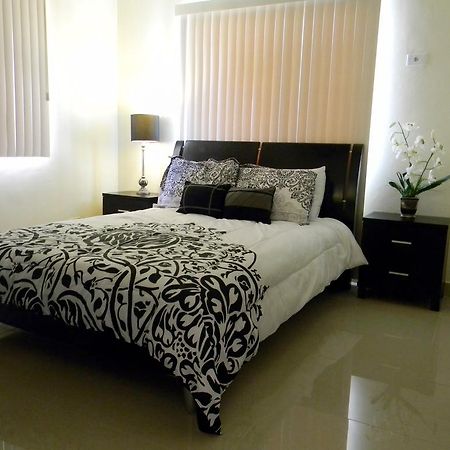 Pedro Villas Tamuning Luaran gambar